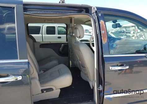 2013 Chrysler Town & Country Touring-L из США, поврежденный, VIN 2C4RC1CGXDR714758